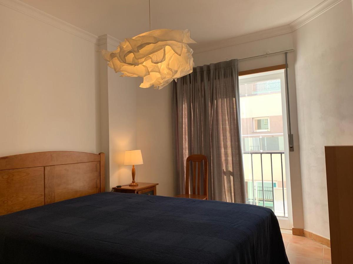 Monte Gordo Beach Flat With Balcony Екстер'єр фото
