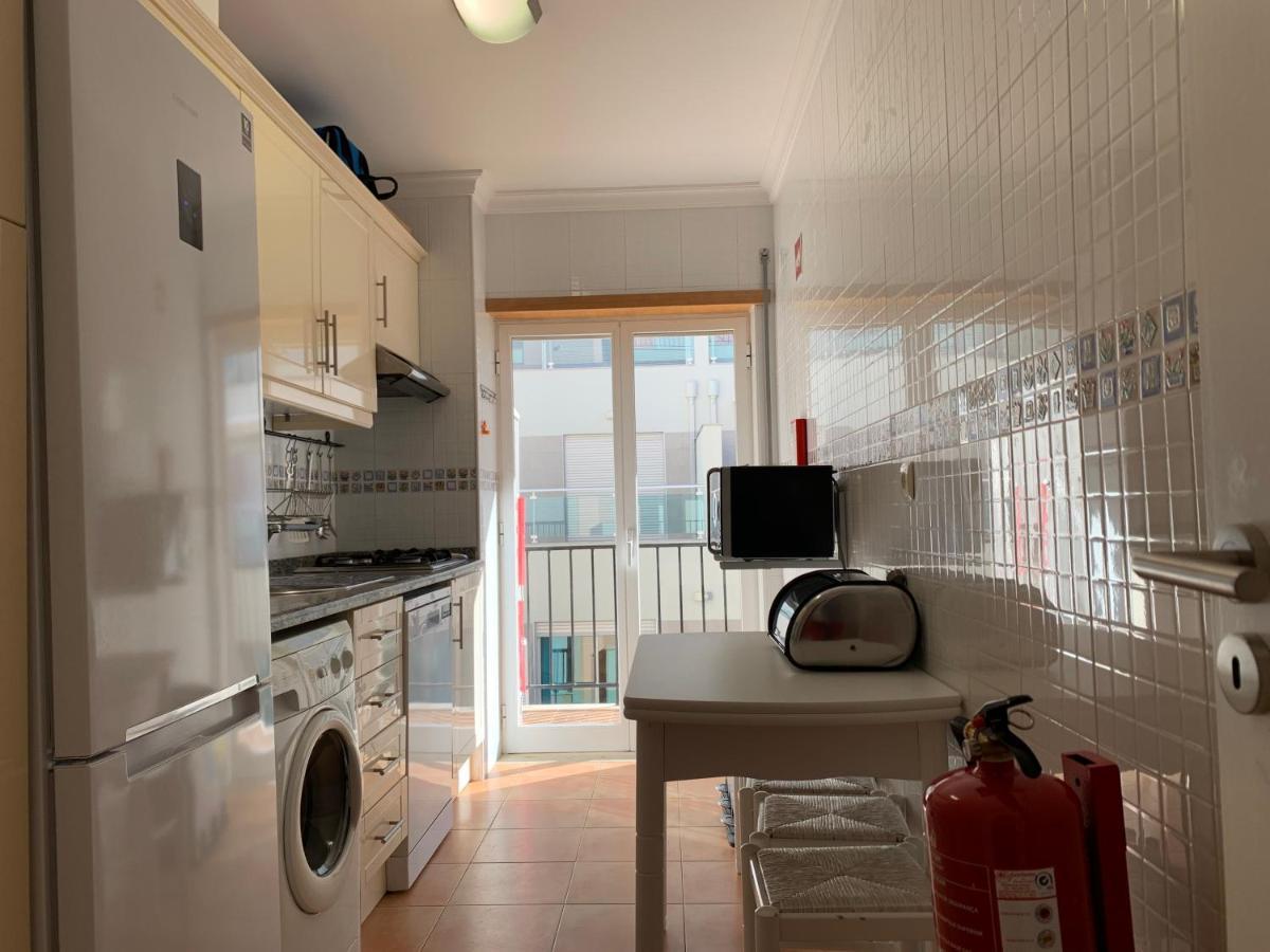 Monte Gordo Beach Flat With Balcony Екстер'єр фото